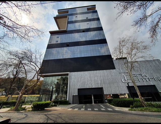 1 BEDROOM APARTMENT TO LET IN ROSEBANK